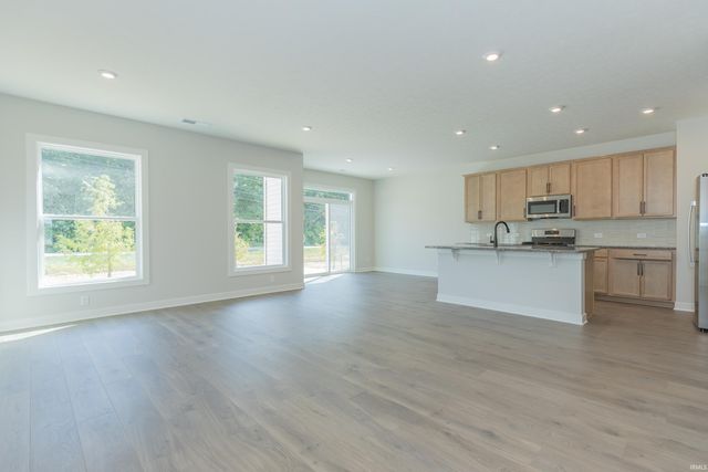 11317 Goshen Drive, Evansville, IN 47725