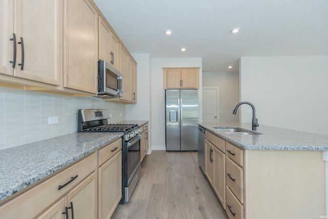 11317 Goshen Drive, Evansville, IN 47725