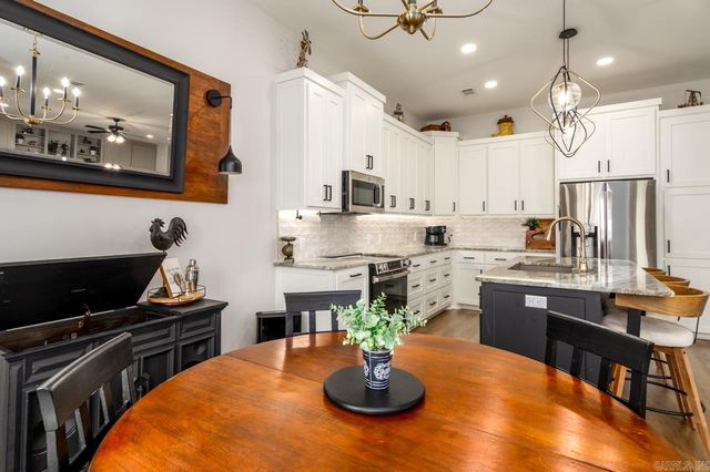 25 Dandelion, Greenbrier, AR 72058