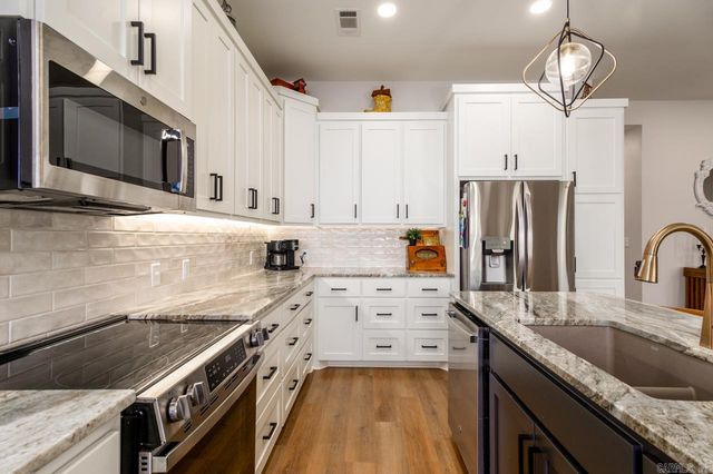 25 Dandelion, Greenbrier, AR 72058