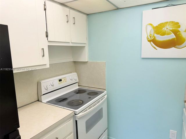 428 SW 5th Ave 404, Miami, FL 33130