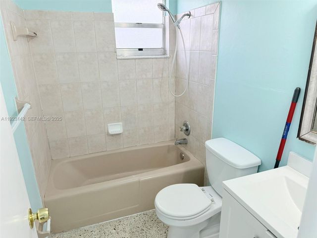 428 SW 5th Ave 404, Miami, FL 33130