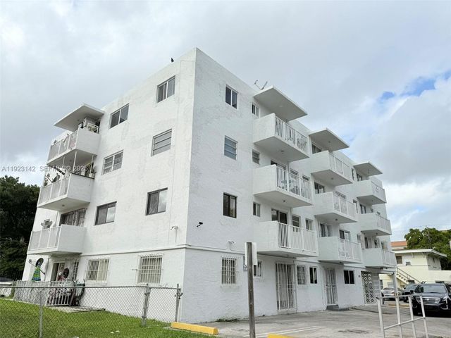 428 SW 5th Ave 404, Miami, FL 33130
