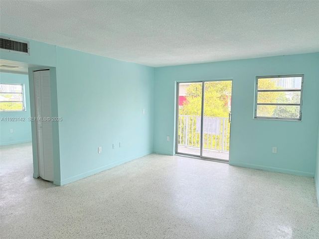 428 SW 5th Ave 404, Miami, FL 33130