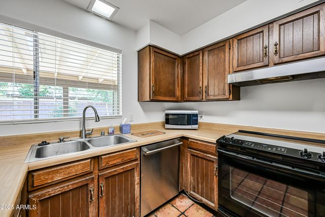 1252 E El Parque Drive, Tempe, AZ 85282
