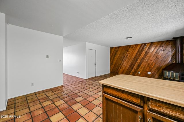 1252 E El Parque Drive, Tempe, AZ 85282