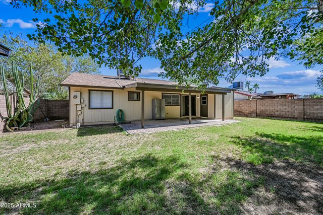 1252 E El Parque Drive, Tempe, AZ 85282