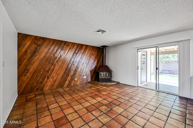 1252 E El Parque Drive, Tempe, AZ 85282