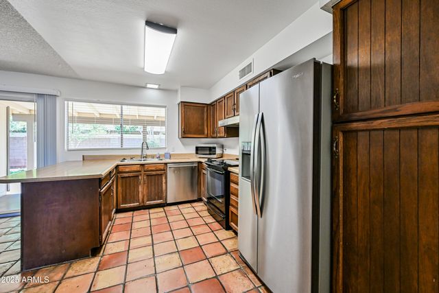 1252 E El Parque Drive, Tempe, AZ 85282