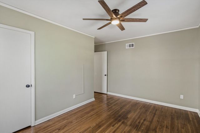 4881 AMBOY RD, Memphis, TN 38117