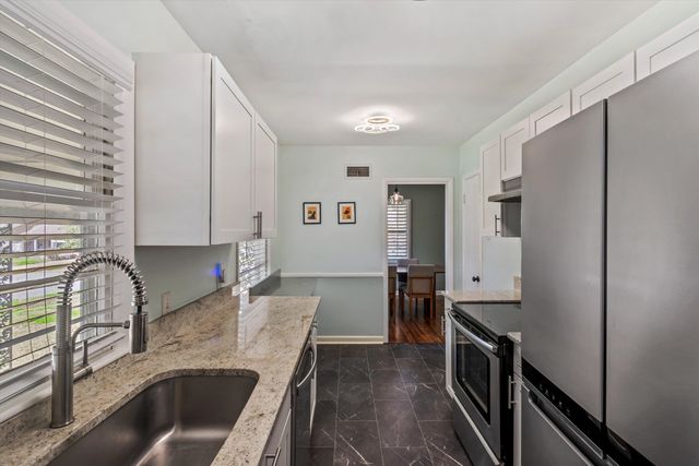 4881 AMBOY RD, Memphis, TN 38117