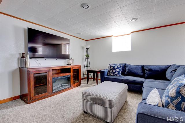 140 S 9th Street, East Alton, IL 62024