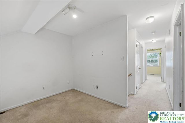 5507 Jaclyn Lane, Hanover Twp, PA 18017