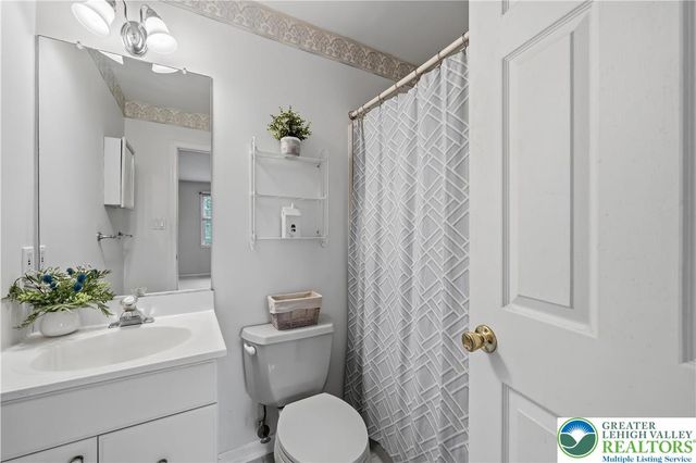 5507 Jaclyn Lane, Hanover Twp, PA 18017