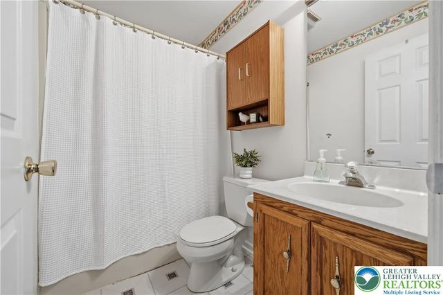 5507 Jaclyn Lane, Hanover Twp, PA 18017