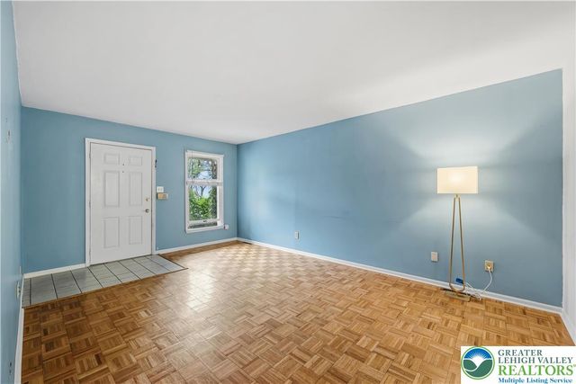 5507 Jaclyn Lane, Hanover Twp, PA 18017