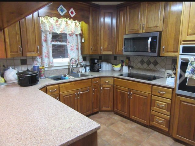 205 Houghton Dr, Winchester, TN 37398