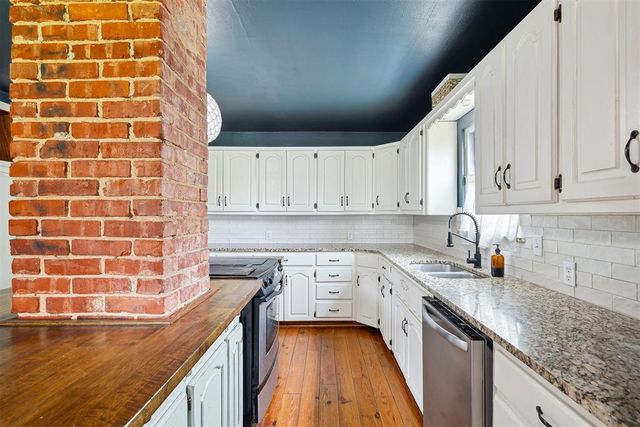 811 S Barker Avenue, El Reno, OK 73036