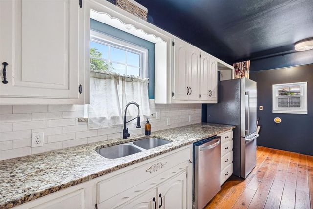 811 S Barker Avenue, El Reno, OK 73036