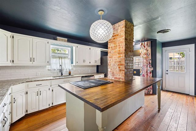 811 S Barker Avenue, El Reno, OK 73036