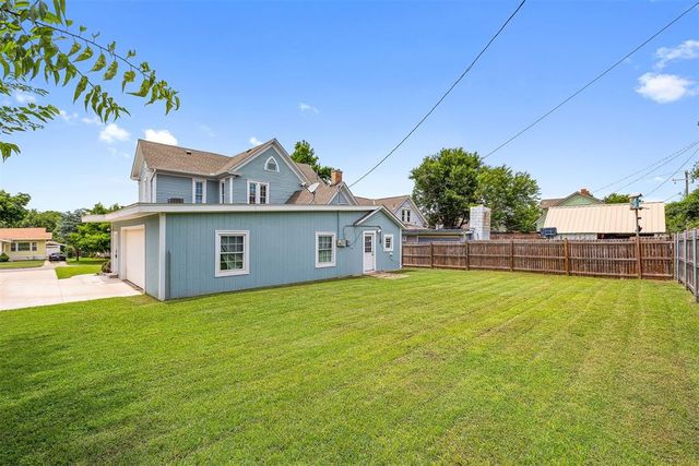 811 S Barker Avenue, El Reno, OK 73036