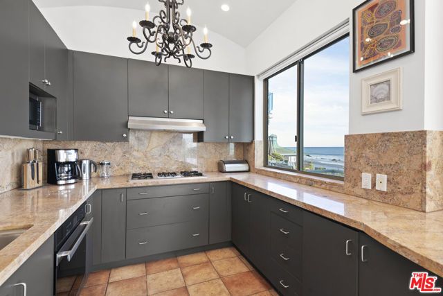 33334 Pacific Coast Highway, Malibu, CA 90265