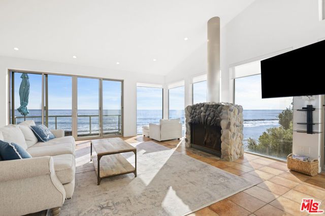 33334 Pacific Coast Highway, Malibu, CA 90265