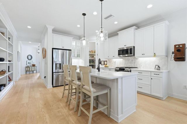 10528 CROOKED CREEK COURT, Parrish, FL 34219