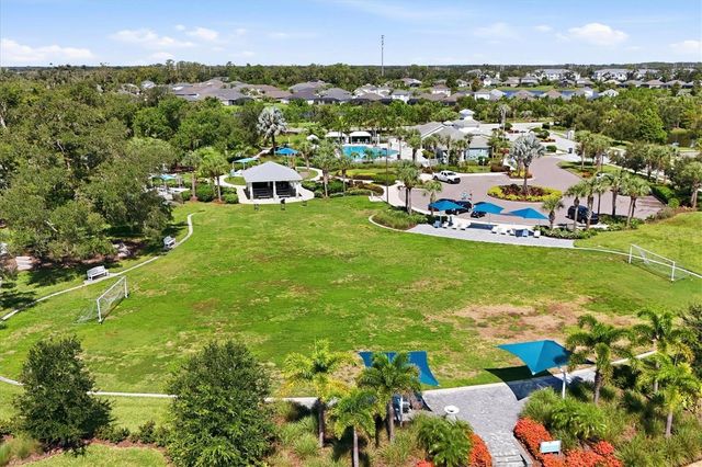10528 CROOKED CREEK COURT, Parrish, FL 34219