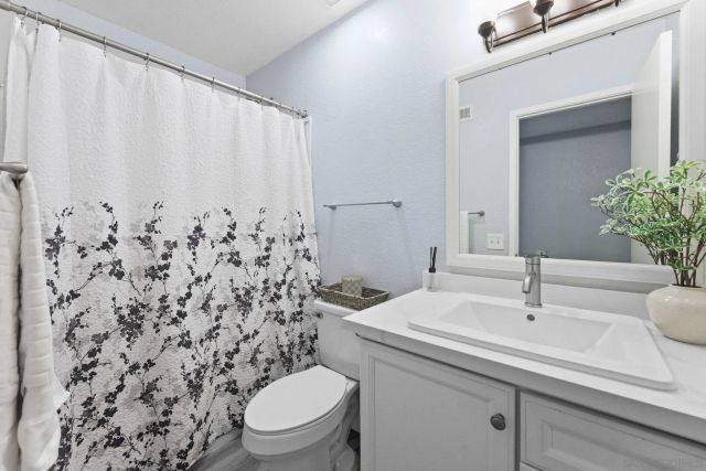 2508 Dorm Way, Spring Valley, CA 91977