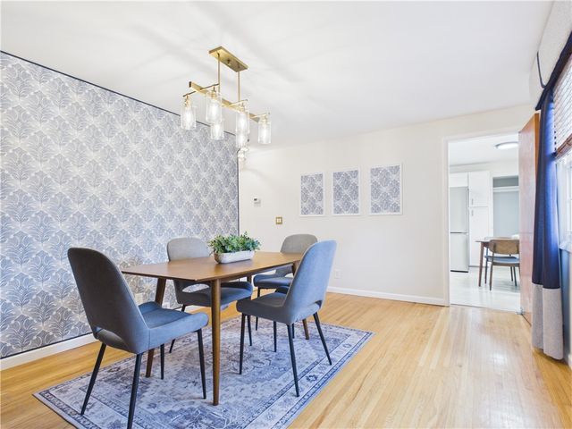 39 Wind Mill Road, Pittsford, NY 14534