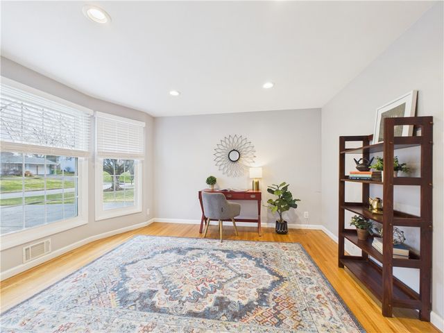 39 Wind Mill Road, Pittsford, NY 14534