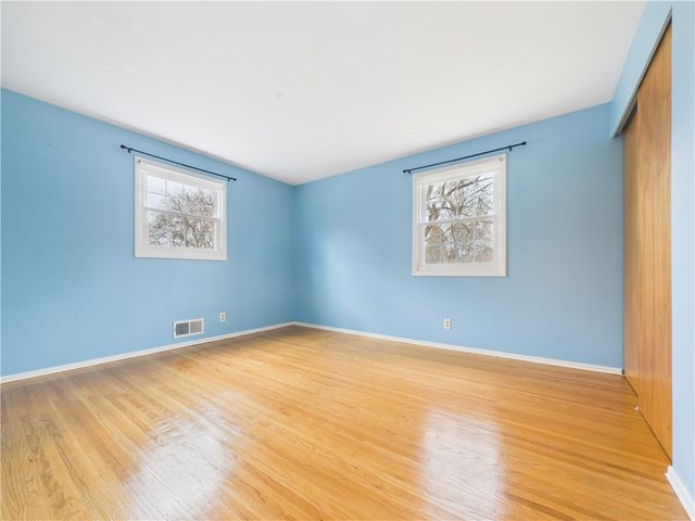 39 Wind Mill Road, Pittsford, NY 14534