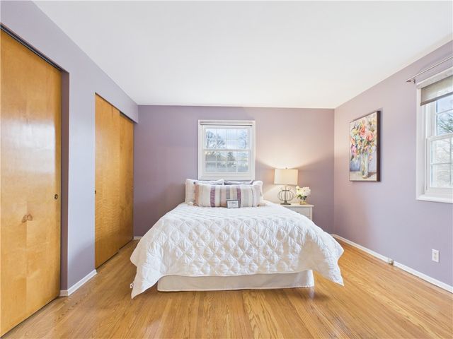 39 Wind Mill Road, Pittsford, NY 14534