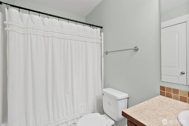 11005 179th Avenue Ct E, Bonney Lake, WA 98391