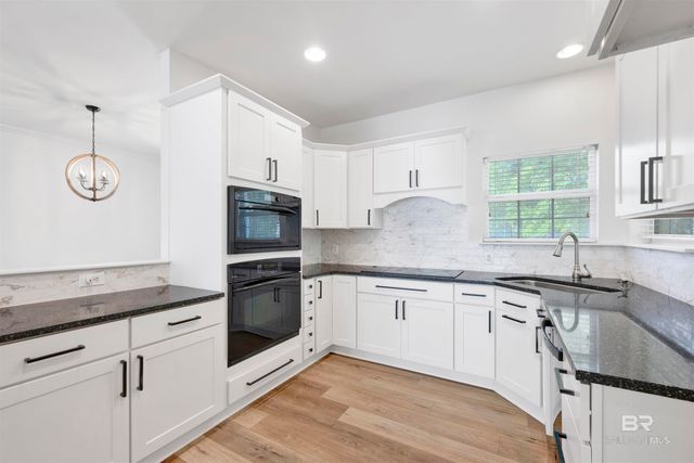 727 N Artillery Range, Spanish Fort, AL 36527