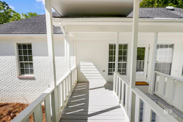 727 N Artillery Range, Spanish Fort, AL 36527