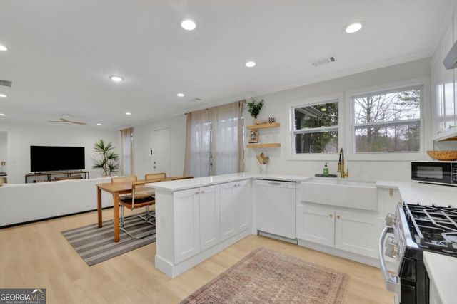 5601 Due West Road, Powder Springs, GA 30127