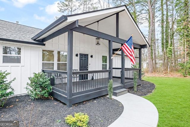 5601 Due West Road, Powder Springs, GA 30127