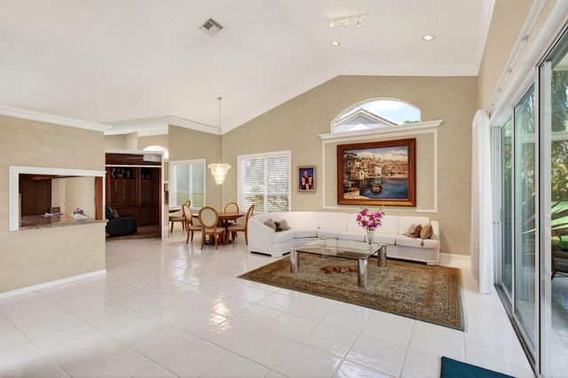 8864 Shoal Creek Lane, Boynton Beach, FL 33472