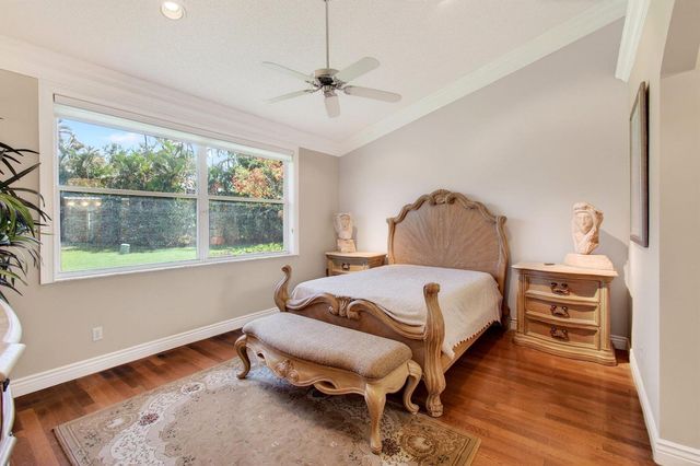 8864 Shoal Creek Lane, Boynton Beach, FL 33472