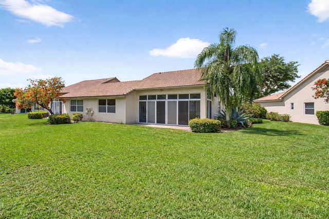 8864 Shoal Creek Lane, Boynton Beach, FL 33472