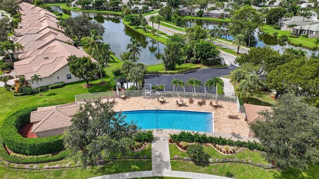 8864 Shoal Creek Lane, Boynton Beach, FL 33472