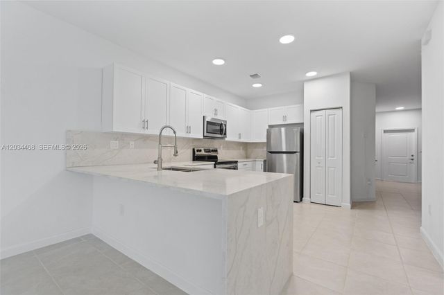 13386 SW 287th St, Homestead, FL 33033