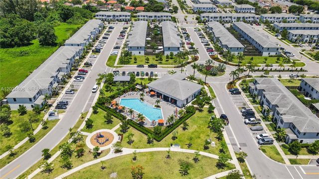 13386 SW 287th St, Homestead, FL 33033