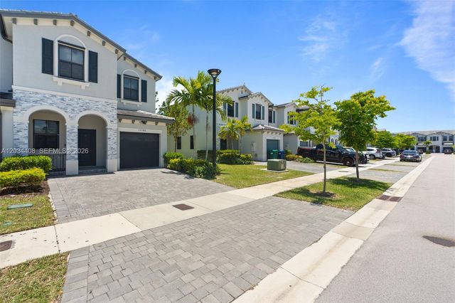 13386 SW 287th St, Homestead, FL 33033