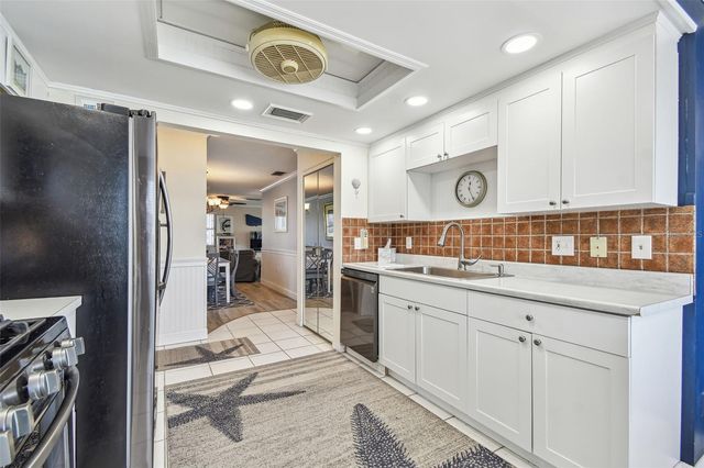 5960 30TH AVENUE S 414, Gulfport, FL 33707