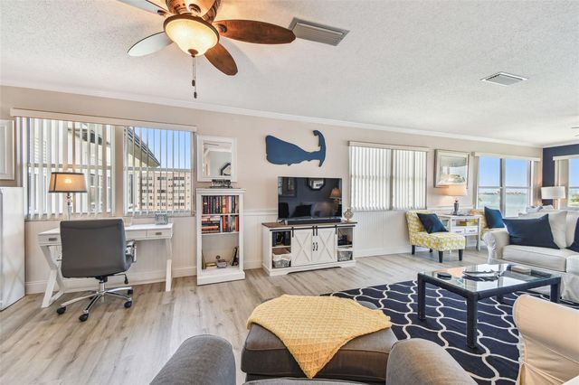 5960 30TH AVENUE S 414, Gulfport, FL 33707