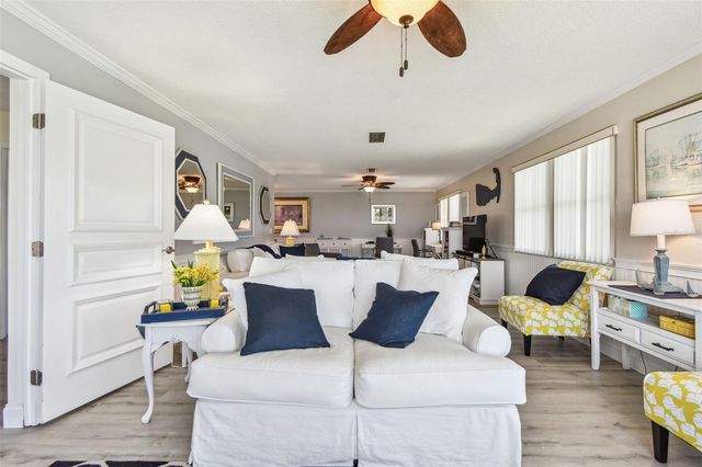 5960 30TH AVENUE S 414, Gulfport, FL 33707