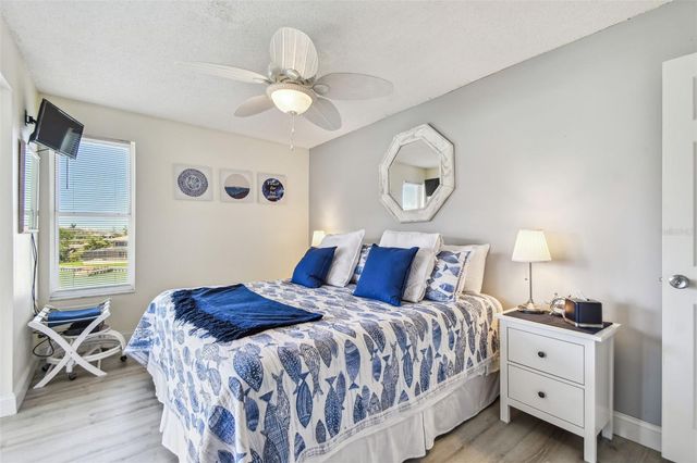 5960 30TH AVENUE S 414, Gulfport, FL 33707